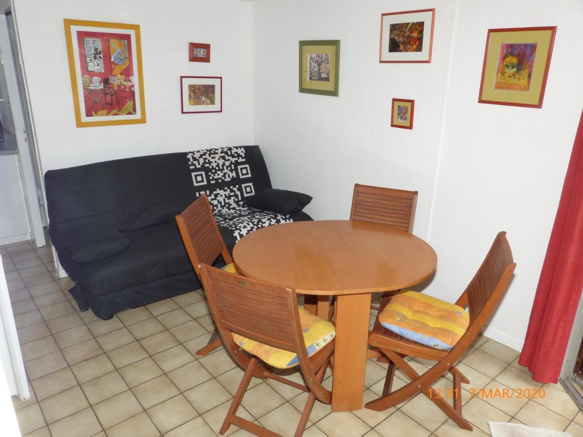 Genois 1 Villa Уртен Екстериор снимка