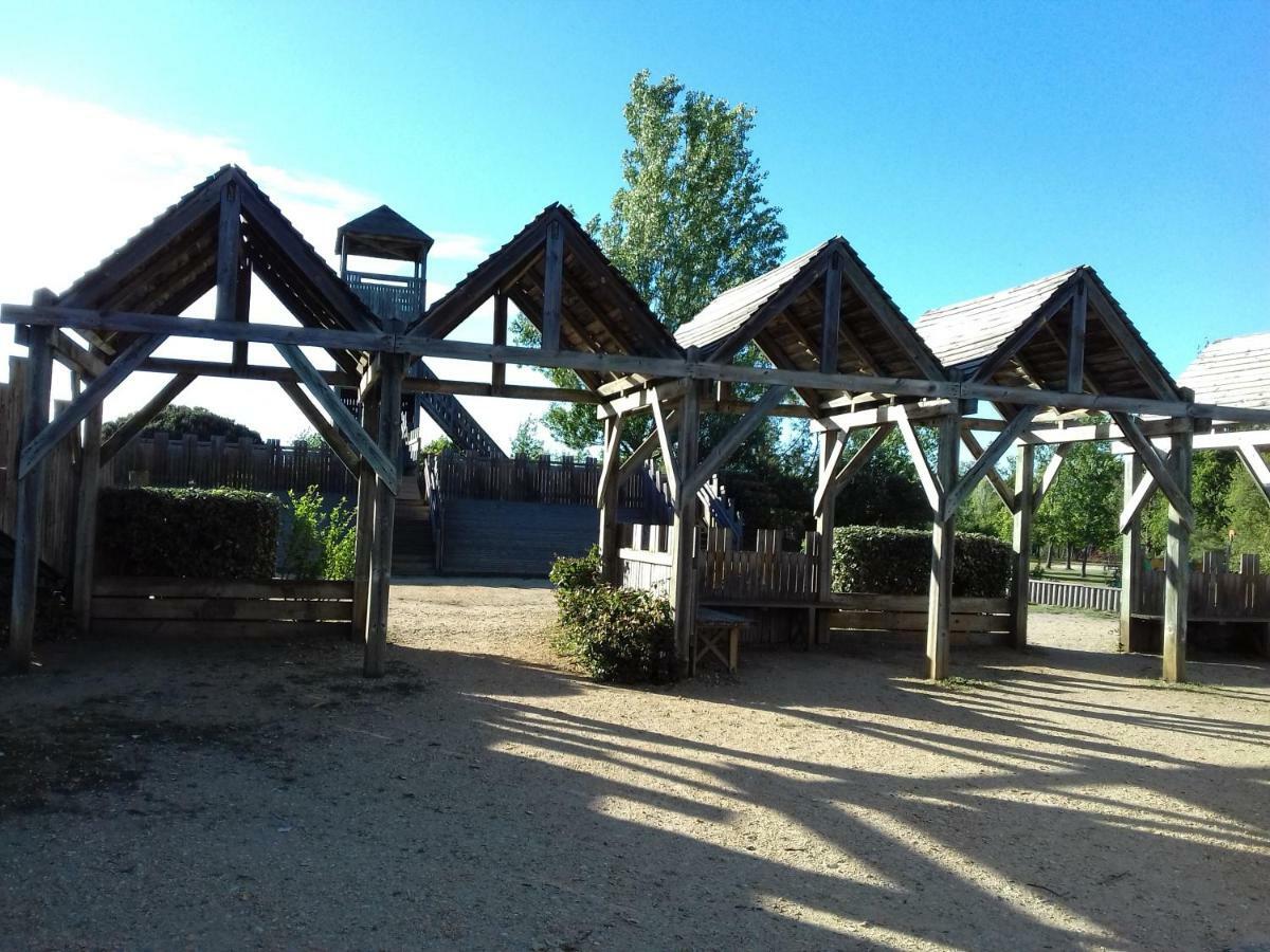 Genois 1 Villa Уртен Екстериор снимка